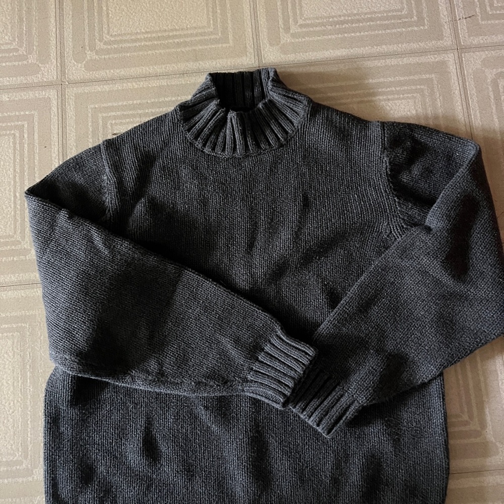 Eddie Bauer sweater
